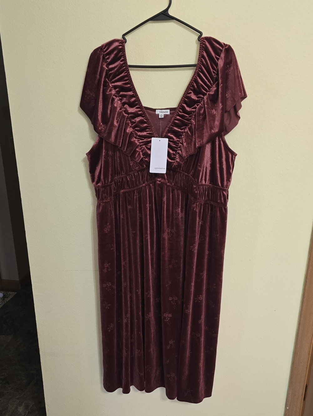 Velvet Midi Dress in Deep Wine